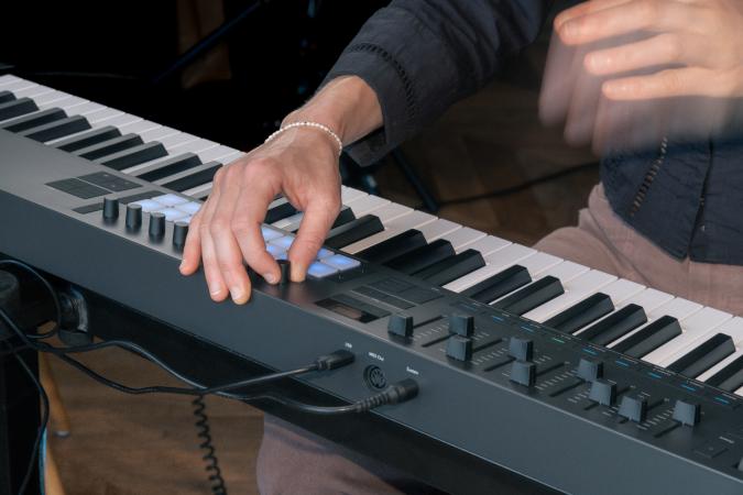Novation Launchkey 88 MK4 &ndash; Meg&eacute;rkezett a teljes m&eacute;retű Launchkey