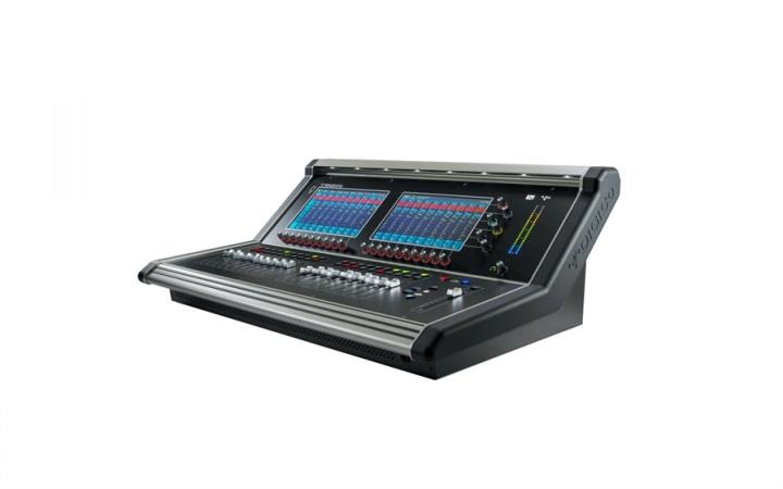 DiGiCo S21 rendszer D2-Rack-kel, CAT5 csatlakozás