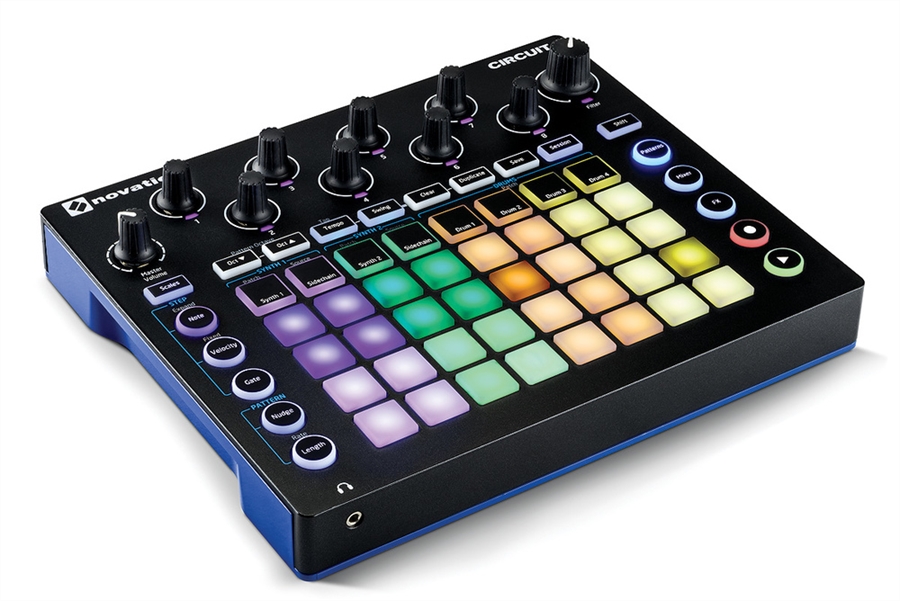 Novation Circuit (Újracsomagolt)